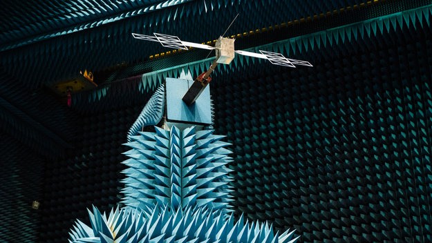 Miniature spacecraft