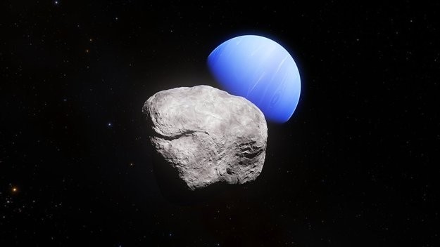 Neptunian moon
